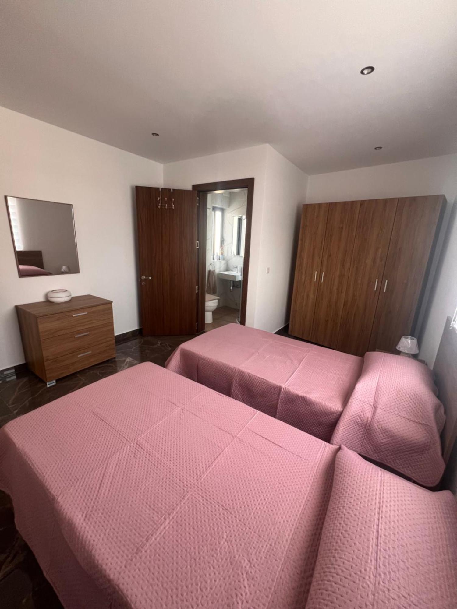 Stella Maris Mansions Apartman Marsaxlokk Kültér fotó